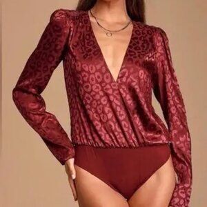 Lulus NWT Lulu’s Cheetah Print Burgundy Long Sleeve Bodysuit Women's Size XS